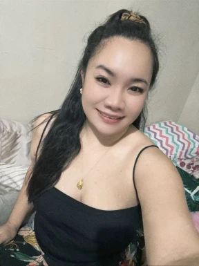 <span>Lhes, 40</span>&nbsp;<span style='width: 25px; height: 16px; float: right; background-image: url(/bitmaps/flags_small/PH.PNG)'>&nbsp;</span><br><span>Angeles, Filipinas</span>&nbsp;<input type='button' class='joinbtn' style='float: right' value='JOIN NOW' />