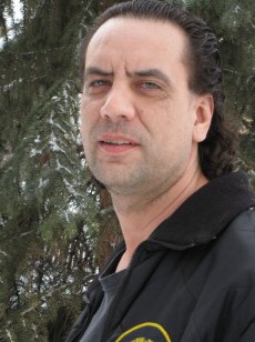 Canadian men looking for love