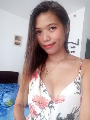 <span>Cherry, 46</span> <span style='width: 25px; height: 16px; float: right; background-image: url(/bitmaps/flags_small/PH.PNG)'> </span><br><span>Philippines, 菲律宾</span> <input type='button' class='joinbtn' style='float: right' value='JOIN NOW' />