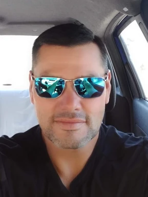 American men looking for love